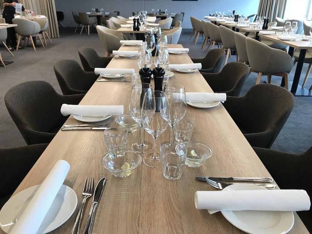 Fredensborg Badehotel Rønne Extérieur photo