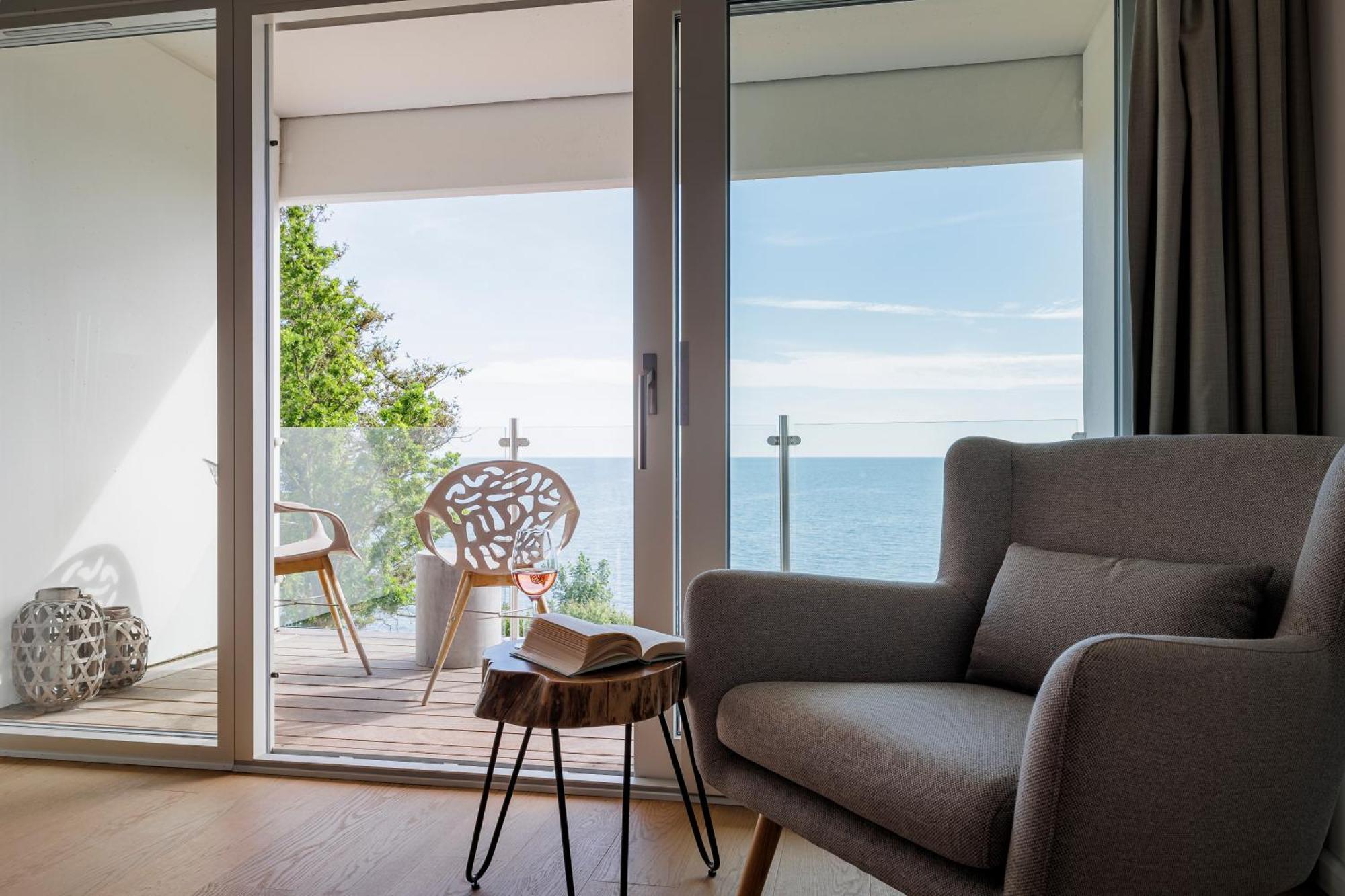 Fredensborg Badehotel Rønne Extérieur photo