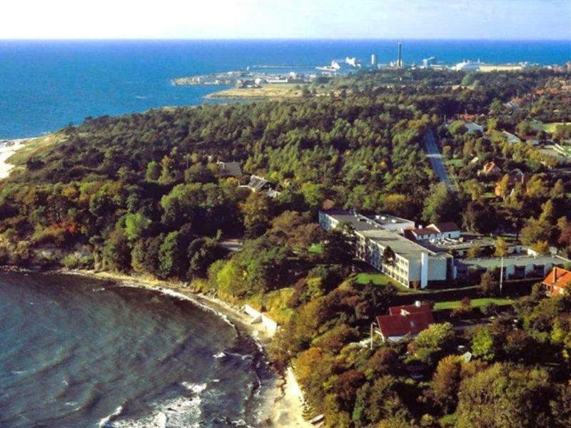 Fredensborg Badehotel Rønne Extérieur photo