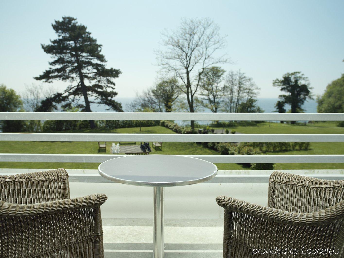 Fredensborg Badehotel Rønne Extérieur photo